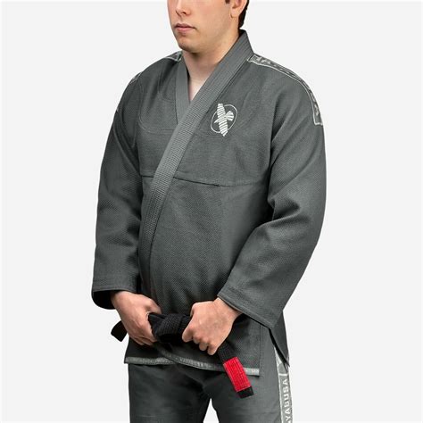 lightest bjj gi.